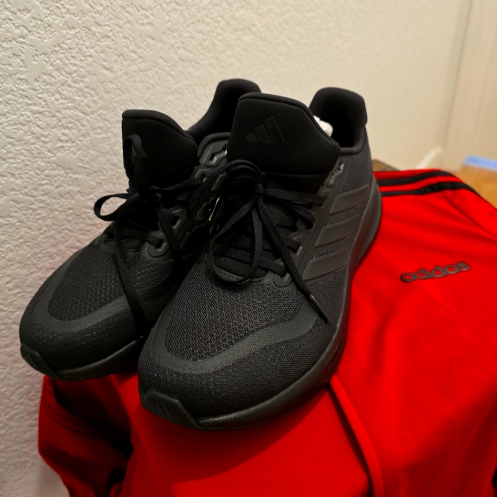 NWOT/B Adidas RunFalcon 5 Men's Black Running Shoes SZ 11.5US